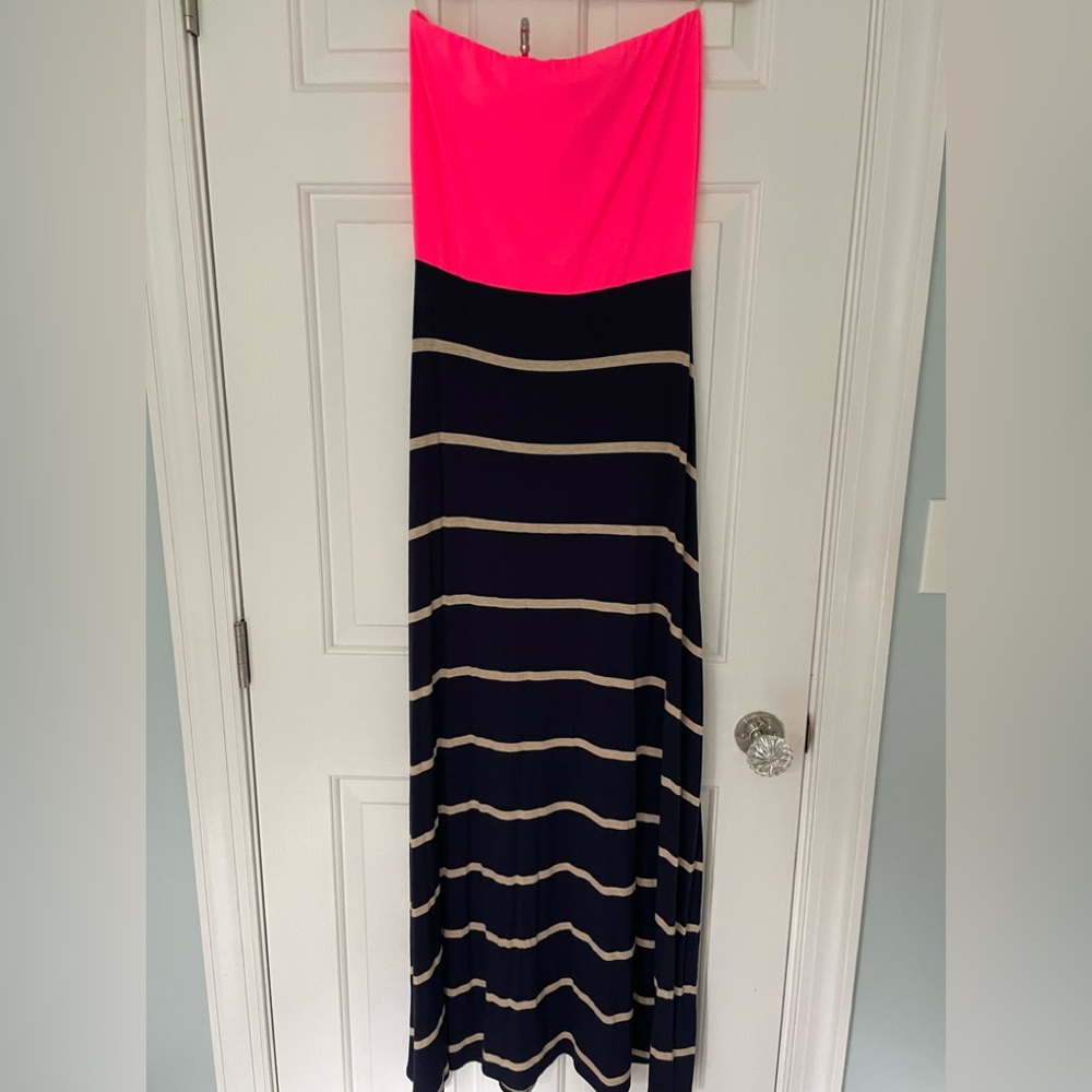 Maxi dress. Pink top with navy striped bottom. Sz. M NWT